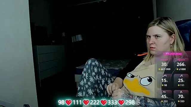 Olivia_Munk live XXX chat