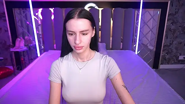 Snow_WhiteeeX's Live XXX Chat