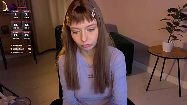 romance_with_dina Chat XXX in diretta