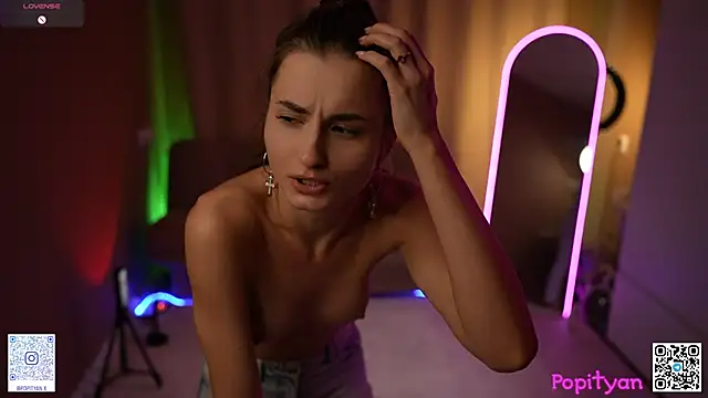 popityan1 লাইভ XXX চ্যাট