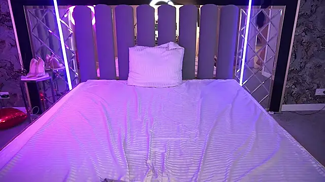 Snow_WhiteeeX Chat XXX live