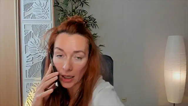 Chat +18 de RebeccaMartinez ao vivo