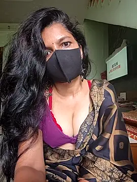 Shuttii_25n Live XXX chat