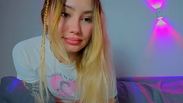 baobei03: онлайн-секс-чат