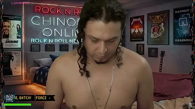 chino_roz Chat XXX live