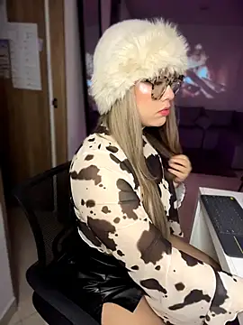 Im_sophiie webcam show