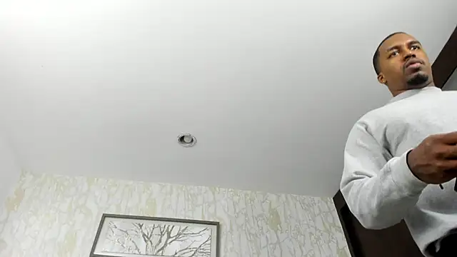 DenzelRios Show in webcam