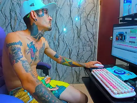 Boy_tatto77 Pertunjukan Webcam