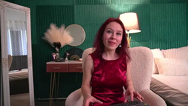 แชท XXX สดของ HaileyMoonn