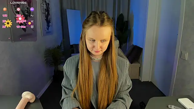 Chat +18 de Rina_Panic ao vivo