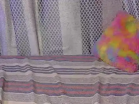 Pertunjukan Kamera Web hey-pinky