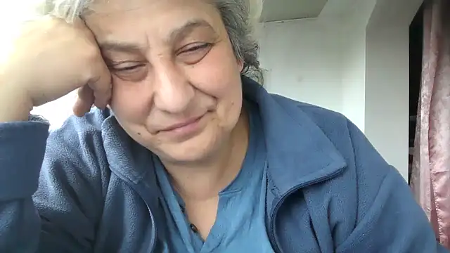 แชท XXX สดของ ExquisiteMature