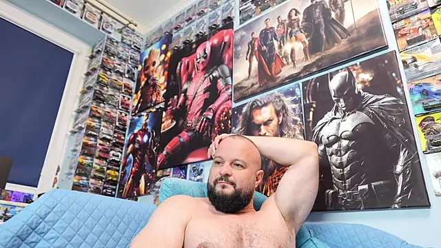 Muscle_Bear 即時 XXX 聊天