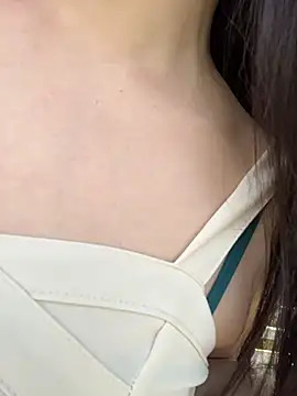 lucyxiaolulu 即時 XXX 聊天