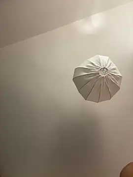 Pokazy przed kamerką – Chaniita