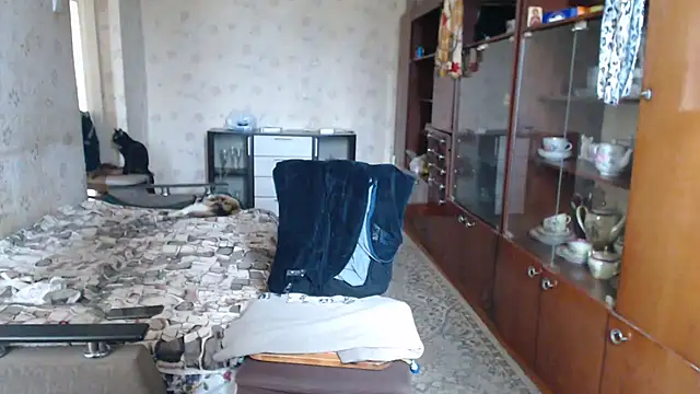 Chat +18 de HotLusi ao vivo