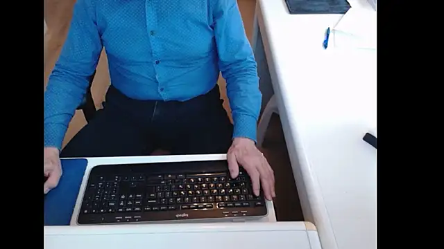 dutchpornking Chat XXX live