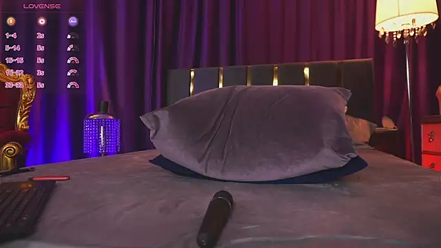 EmpressDesires – Naživo XXX chat