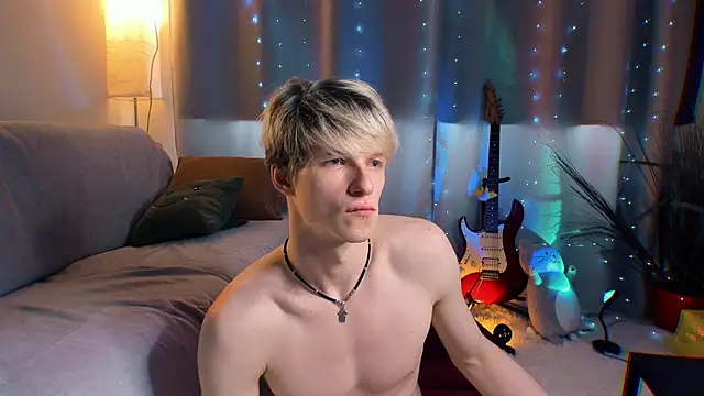 Show modela Breston_Sweet na web-kameri