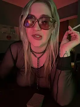 Granlady7 Adlı Modelin Canlı XXX Sohbeti