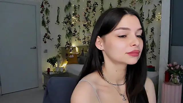 ContinentOfTranquility Chat XXX in diretta