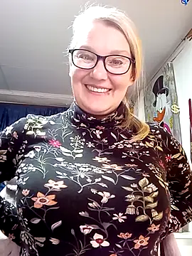 irinamaux Chat XXX in diretta