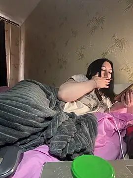 XXX chat uživo modela Naughtbaby_2025