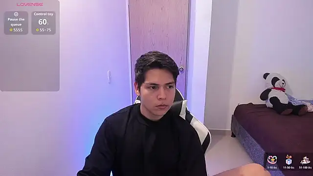 Pokazy przed kamerką – Asta_YunoXXX