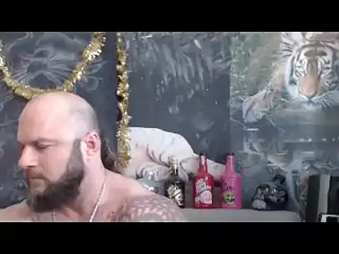 viking_30 Chat XXX live