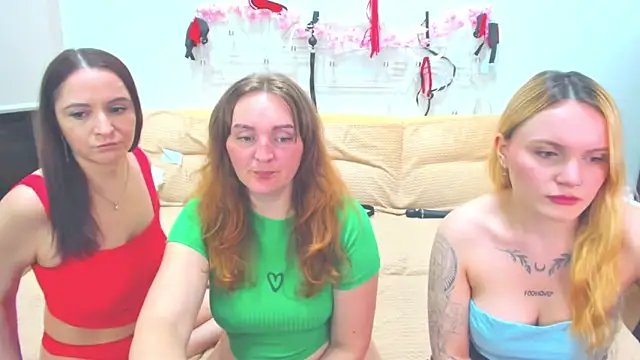 Онлайн чат XXX MagicEyess