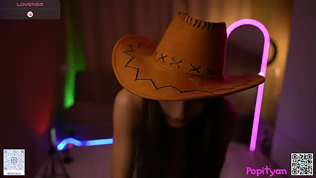 XXX chat uživo modela popityan1