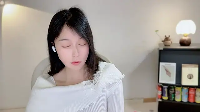 Onechestnut – Naživo XXX chat