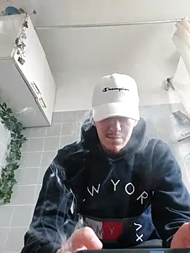 Toyjungee Chat XXX live