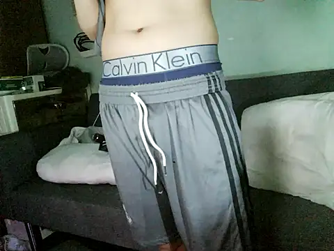 XXX chat uživo modela boyhigh1997