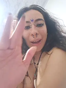 Živý XXX chat Moonandzukko