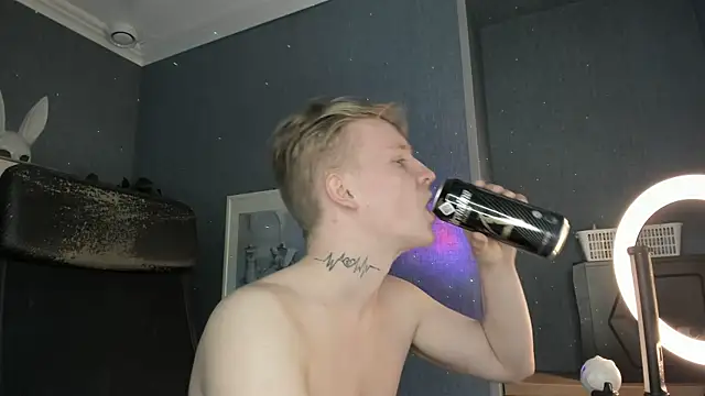 AlexxSweet's Live XXX Chat