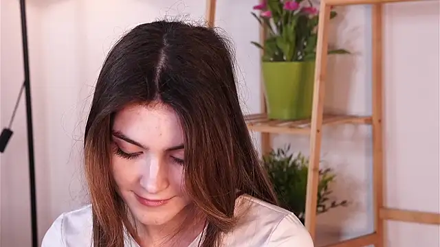 CherlyGuss' Live XXX Chat