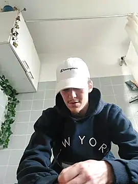 Toyjungee Live XXX-chat