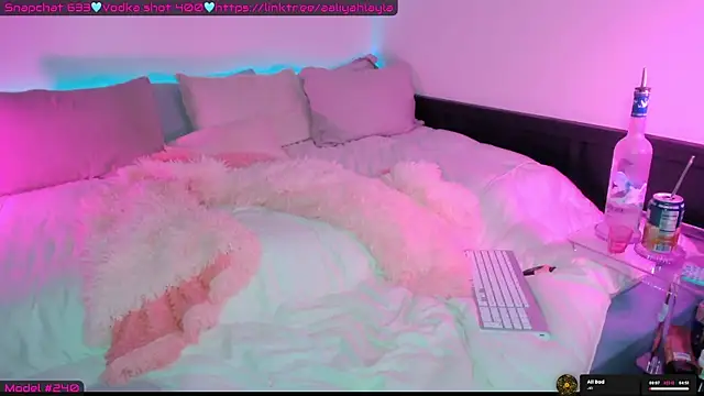 Živý XXX chat AaliyahLaylah