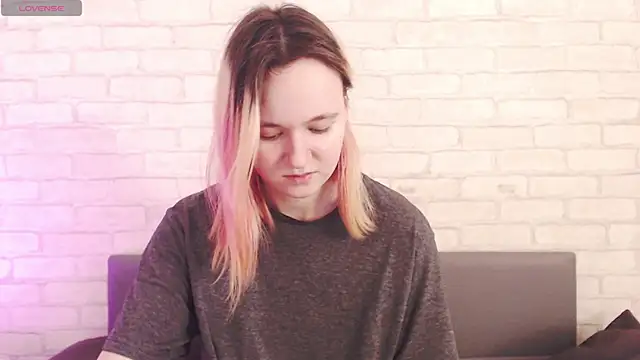 دردشة Ericha_Stone الجنسية المباشرة