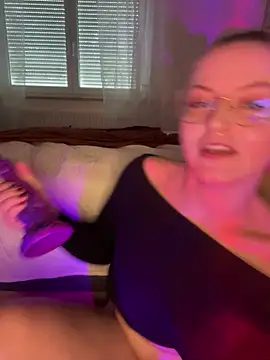 แชท XXX สดของ CherryyCheeks