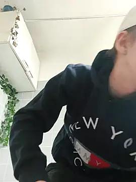 Toyjungee – Live XXX-chat