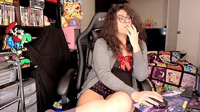 Chat XXX en directo de ShinyCherub