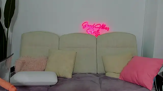 Cassy-Foxy live XXX chat