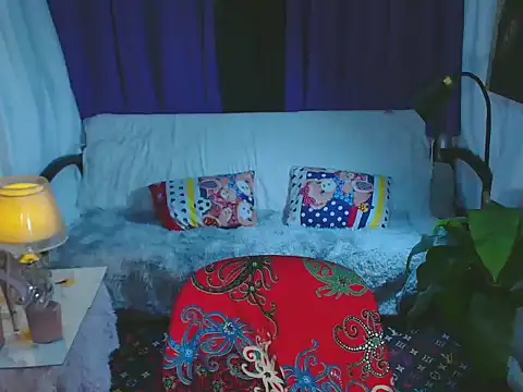 QueenieBrooks 网络视讯表演