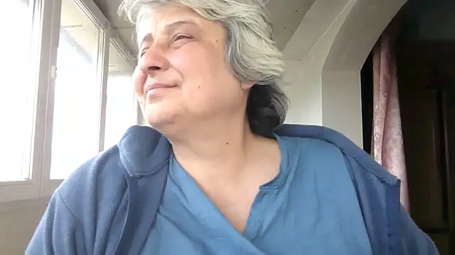 ExquisiteMature Adlı Modelin Canlı XXX Sohbeti