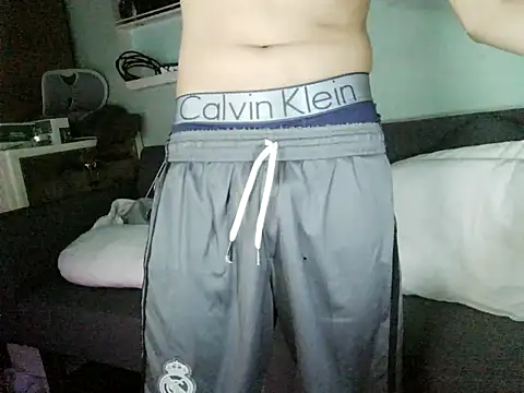 boyhigh1997 在線直播表演