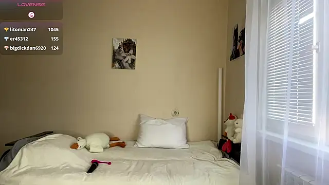 JanellHousen – Naživo XXX chat