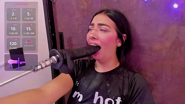 Chat XXX en directo de cherry_skinny_