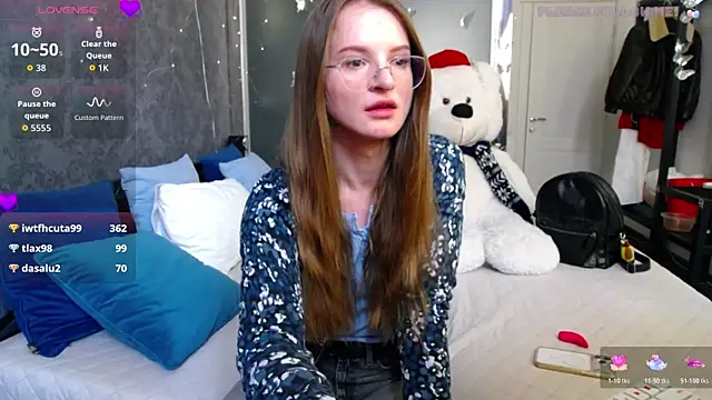 KateJonson live XXX chat